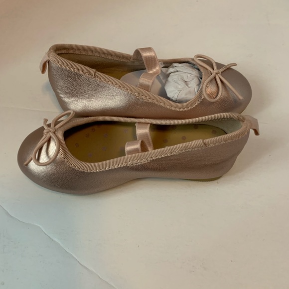 Cat & Jack Rose Gold Little Girl’s - Picture 4 of 7